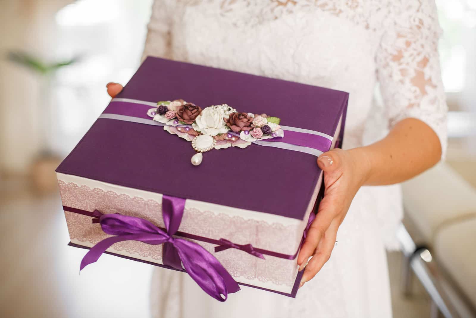 Was Schenkt Man Seinem Patenkind Zur Hochzeit hochzeitsglocken.com