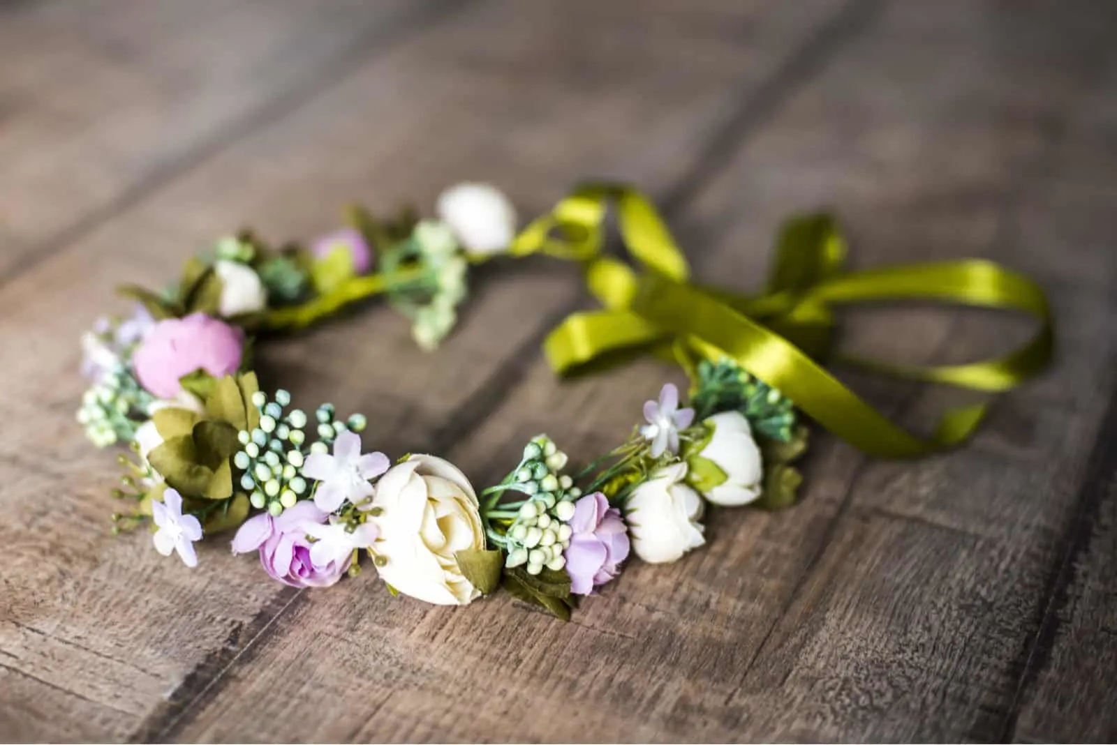 Brautkranz aus Blumen