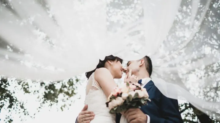 Die 160 schönsten Trausprüche von modern bis klassisch für euren großen Tag