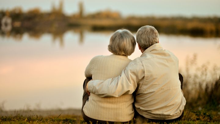 70 Jahre verheiratet: Geschenke, Bräuche und Sprüche zur Gnadenhochzeit