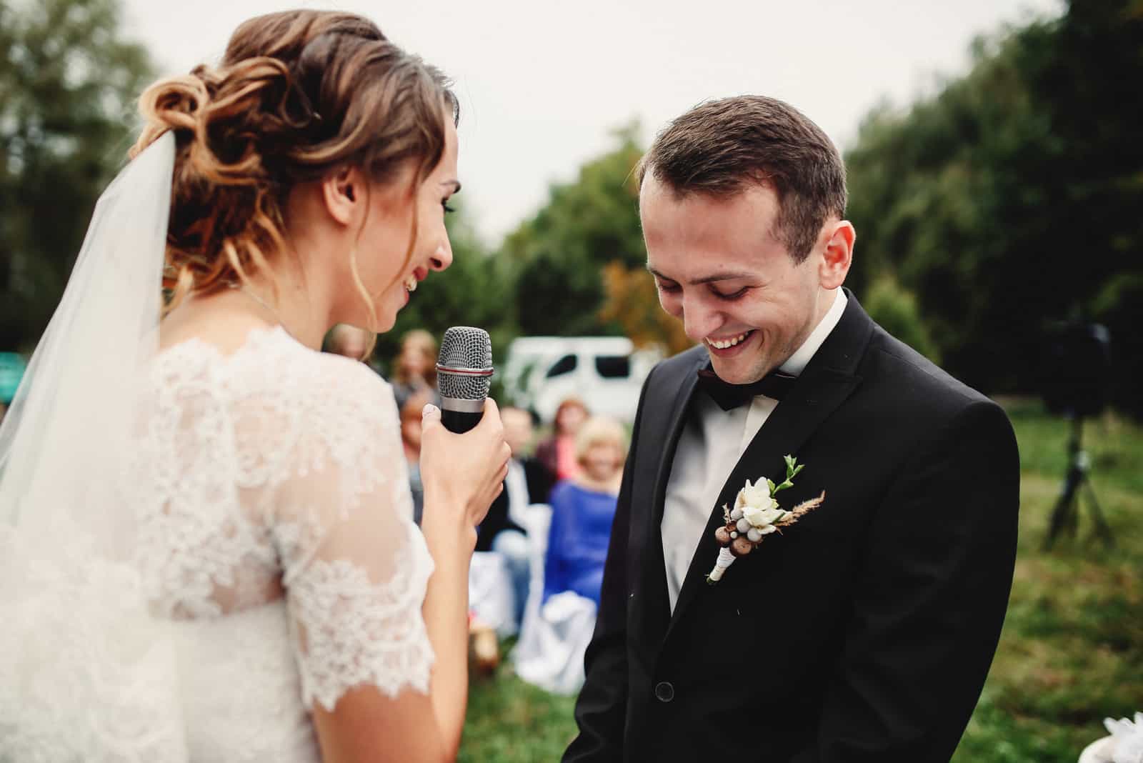 Aufrichtige Rede der Braut über die Hochzeitszeremonie