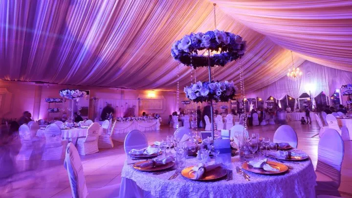 Girlande Hochzeit: Die allerschönsten Ideen für deine Hochzeitsdeko