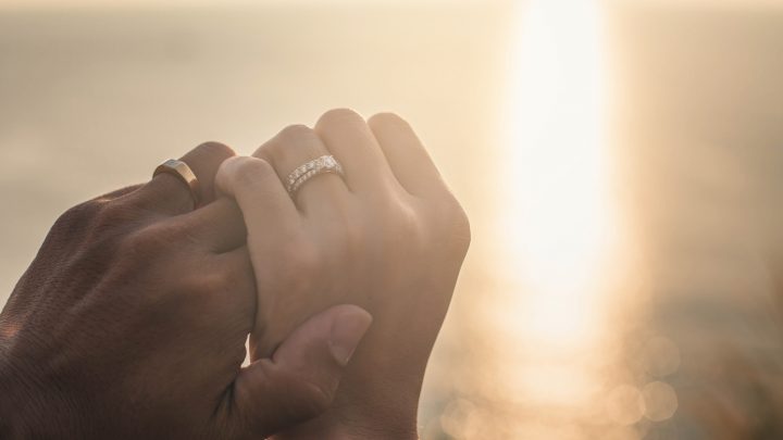 Die 60 schönsten Glückwünsche zum 1. Hochzeitstag