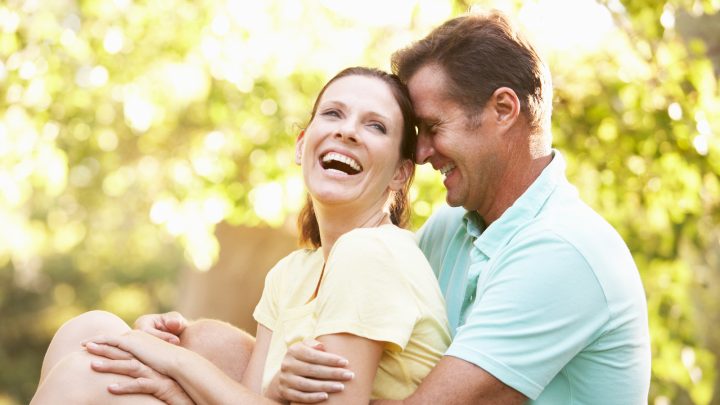 Gl&auml;serne Hochzeit: Die besten Geschenkideen und Gl&uuml;ckw&uuml;nsche