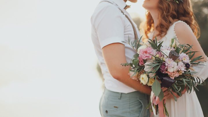 180 kurze Hochzeitssprüche für das zukünftige Brautpaar